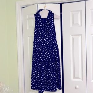 Look like Julia Roberts in Pretty Woman in this navy and ivory polka dot dress.